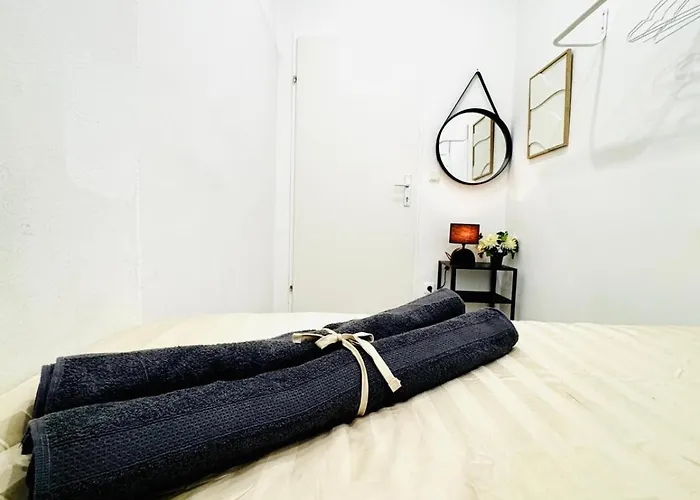 Affordable 5br Apt, Ideal For Groups & Families Vídeň