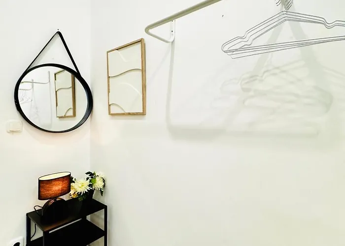 Affordable 5br Apt, Ideal For Groups & Families Διαμέρισμα Βιέννη