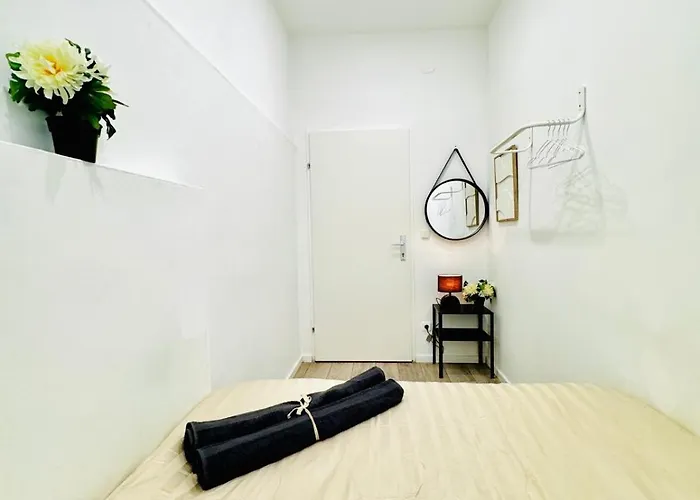 Affordable 5br Apt, Ideal For Groups & Families * Vídeň