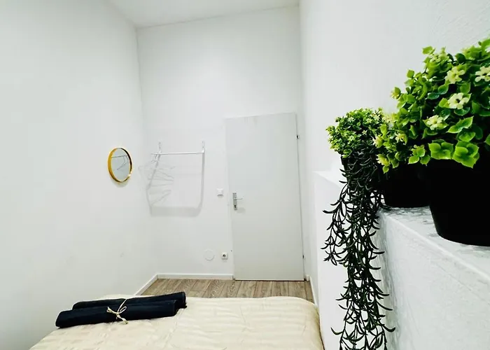 Affordable 5br Apt, Ideal For Groups & Families Vídeň