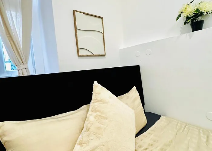 Affordable 5br Apt, Ideal For Groups & Families Διαμέρισμα *