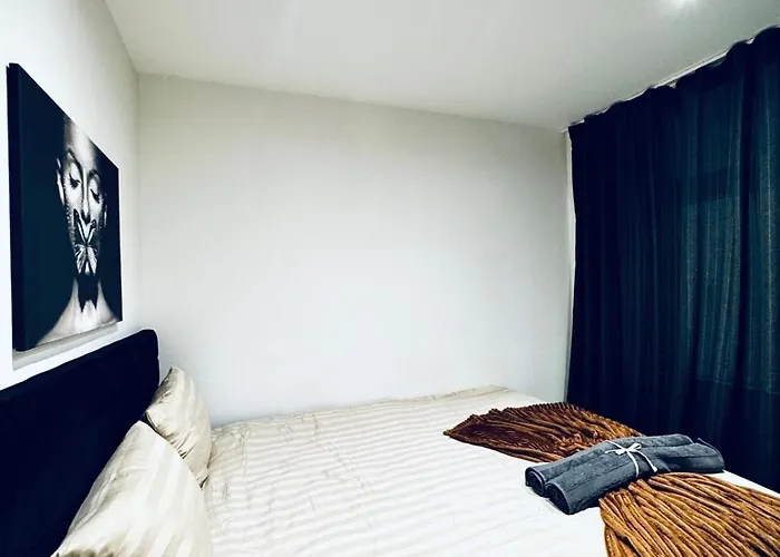 Affordable 5br Apt, Ideal For Groups & Families Apartmán *